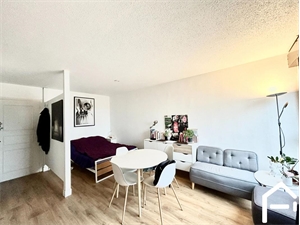 studio à la location -   31400  TOULOUSE, surface 28 m2 location studio - UBI454685462